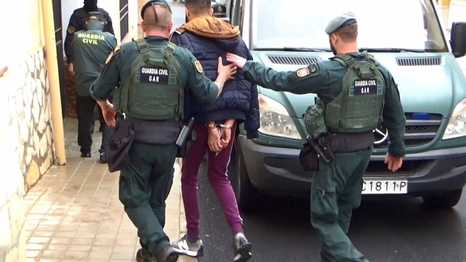 Detención en la operación Nazarí Ordo Alcosto, en la comarca de Guadix, en la provincia de Granada (GUARDIA CIVIL)