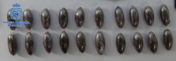 Imagen de las bellotas (POLIÍA NACIONAL) Imagen de las bellotas (POLIÍA NACIONAL)