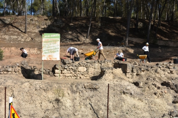 Trabajos arqueológicos en la Villa Romana (AYTO. ALBOLOTE)