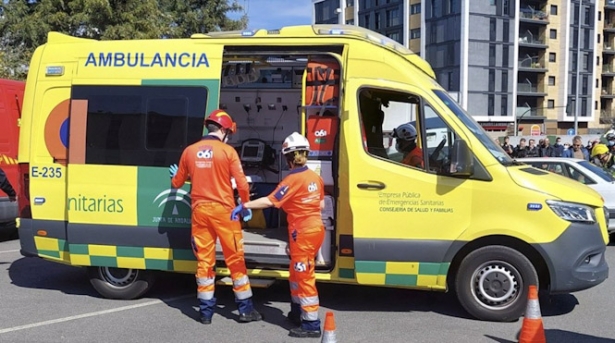 Ambulancia del 061 (JUNTA DE ANDALUCÍA) Ambulancia del 061 (JUNTA DE ANDALUCÍA)