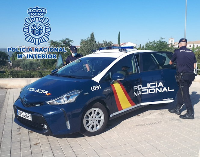 Vehículo de la Policía Nacional 
