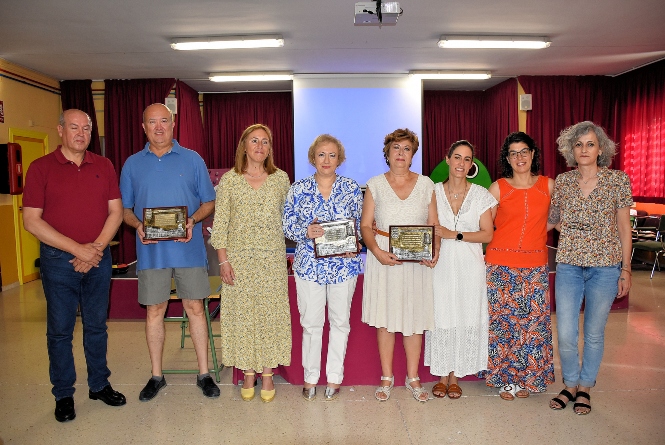 Homenjae a los profesores jubilados (AYTO. ALBOLOTE)