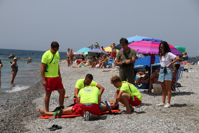 Imagen del simulacro (AYUNTAMIENTO ALMUÑÉCAR)