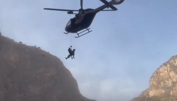 Rescate de un escalador en el Tajo de los Vados (GUARDIA CIVIL) 