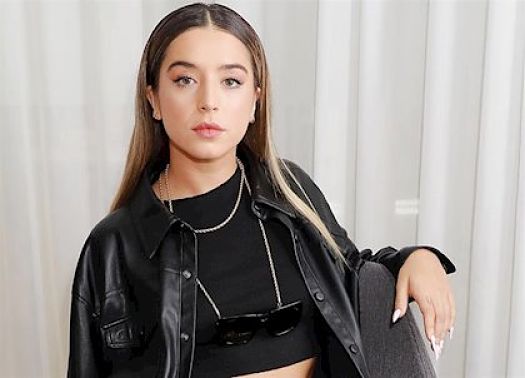 Mimi Doblas de Lola índigoJOSEFINA BLANCO