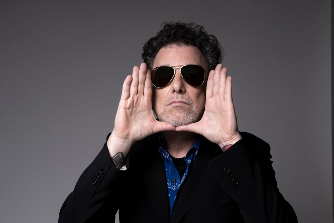 Andrés Calamaro (1001 MÚSICAS)