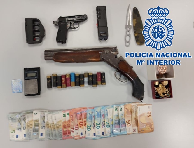 Efectos intervenidos (POLICIA NACIONAL)