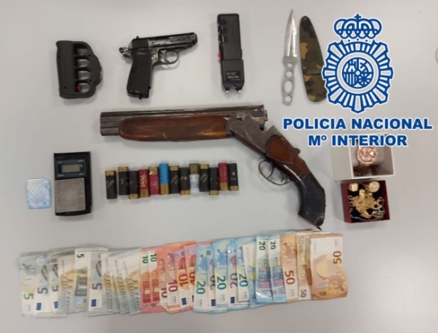 Efectos intervenidos (POLICIA NACIONAL)