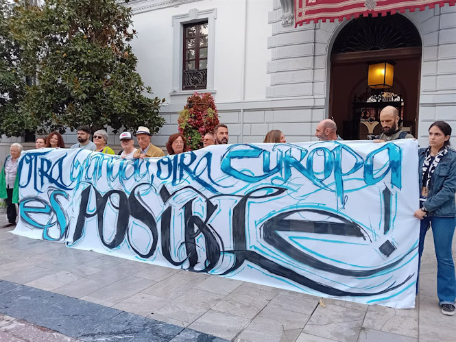 Lema de la Cumbre Social Granada (EUROPA PRESS)