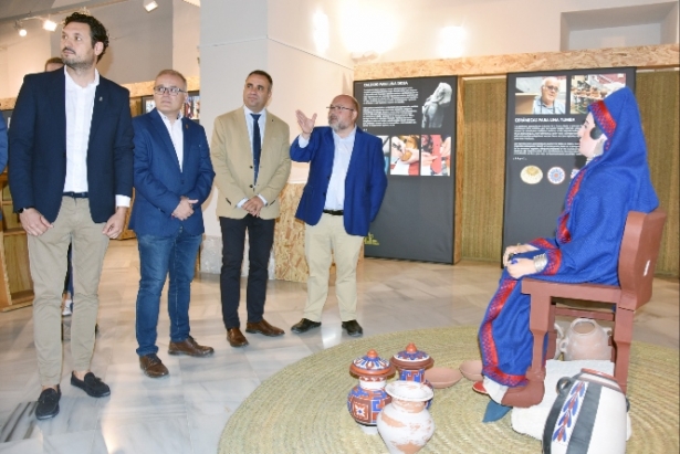 Inauguración de la exposición (AYTO. BAZA) 