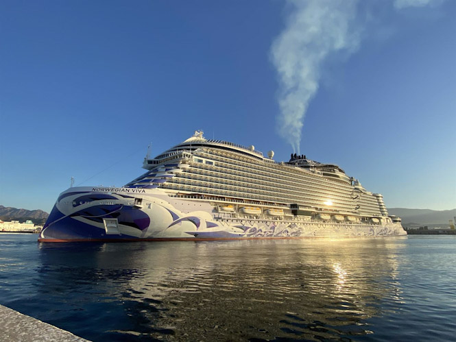 El crucero Norwegian Viva (PUERTO DE MOTRIL)