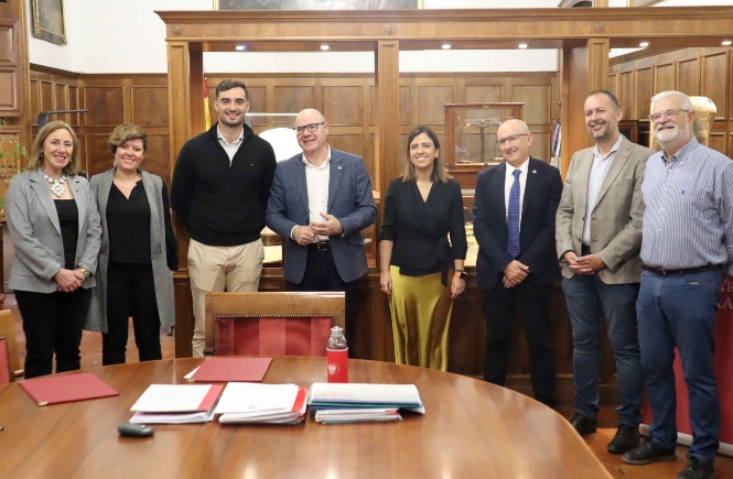 Firma de la Cátedra arqueológica (AYTO. ALBOLOTE)