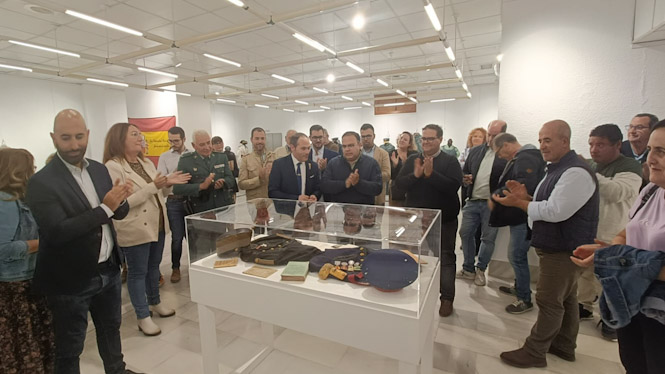 Inauguración de la exposición (AYTO. ALMUÑÉCAR)