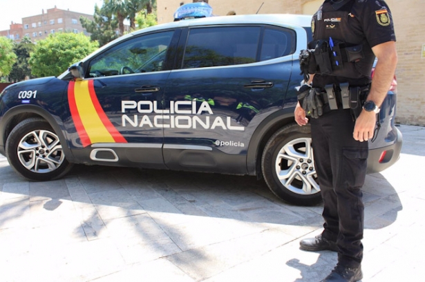 Imagen de archivo de un agente de la Policía Nacional (POLICÍA NACIONAL)