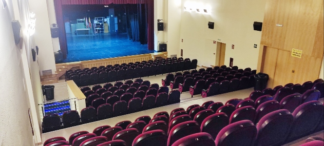 Salón ideal (AYTO. BAZA) 