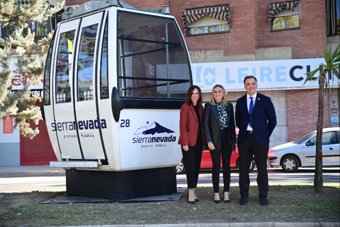 Parada de bus a Sierra Nevada (JUNTA) 