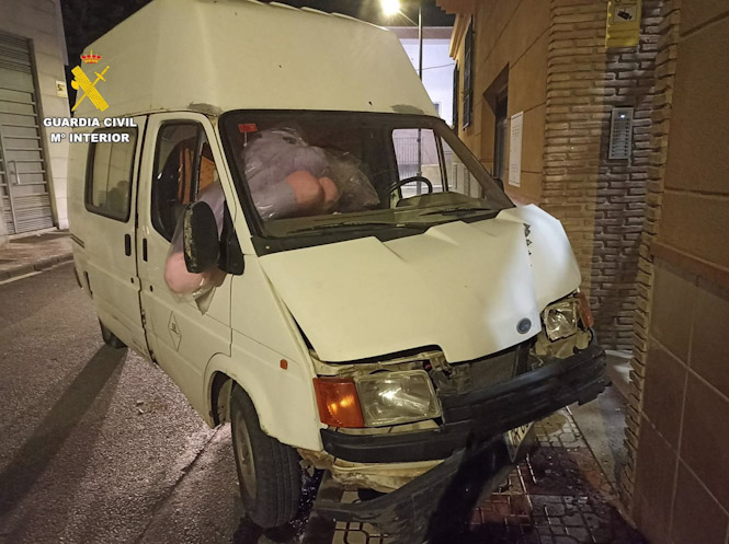 Vehículo (GUARDIA CIVIL)