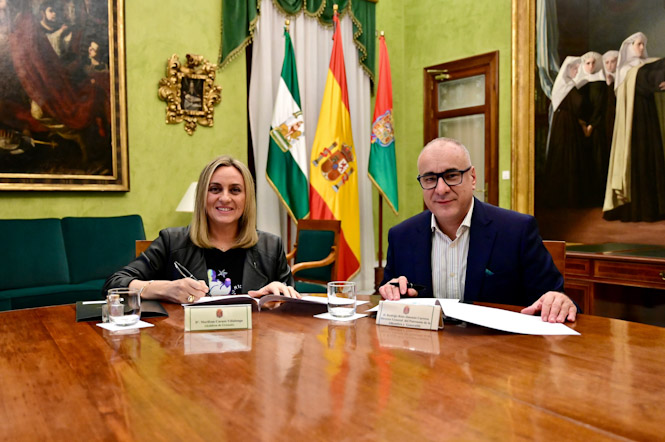 Firma de la prórroga (AYTO. GRANADA)