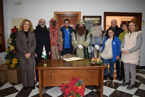 Visita de los Reyes Magos a Albolote (AYTO. ALBOLOTE)