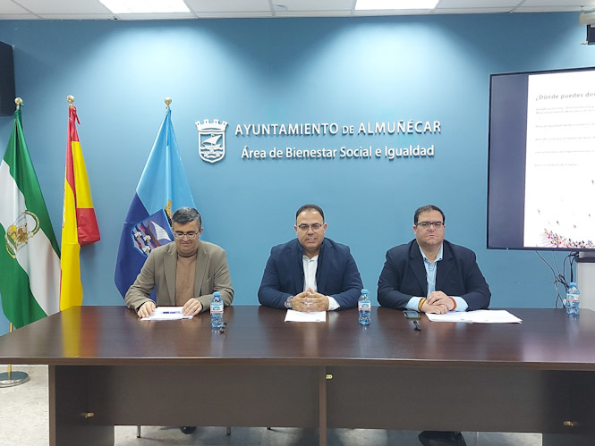 Presentación de `Reinventate` (AYTO. ALMUÑÉCAR)