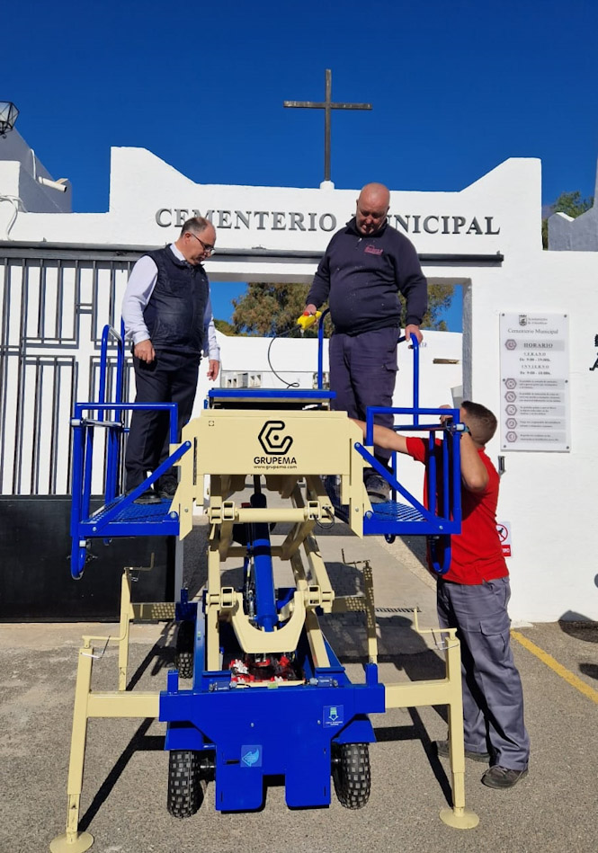 Nuevo elevador para el cementerio de Almuñécar (SYTO. ALMUÑÉCAR)