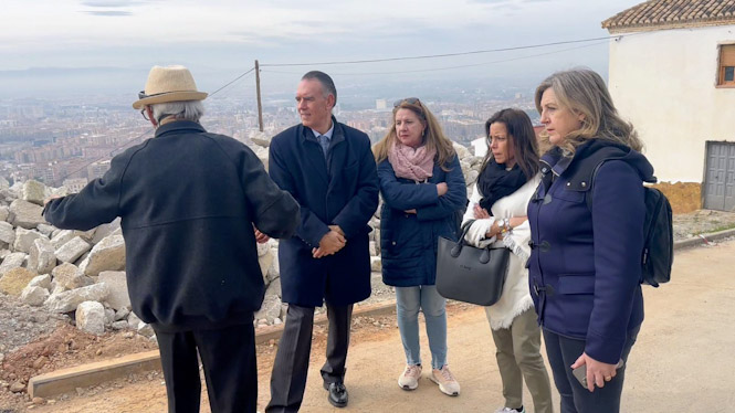 Visita al Barranco del Abogado (VOX)
