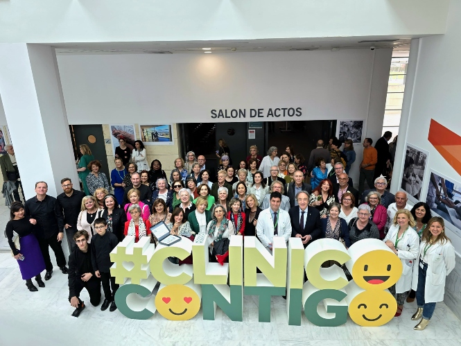 Foto de familia tras el acto (JUNTA)