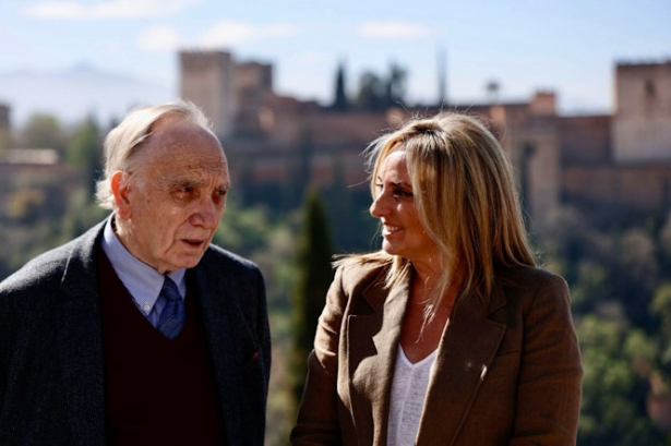 Marífrán Carazo junto Fernando Méndez -Leite (AYTO. GRANADA)