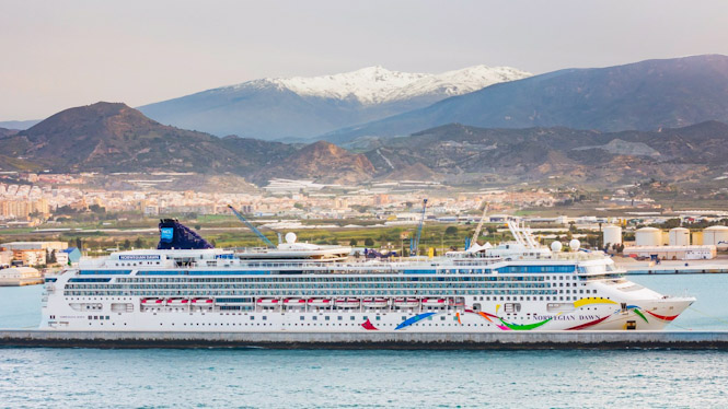 Norwegian Dawn (AUTORIDAD PORTUARIA)