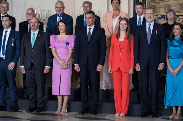 Acto de imposición de Órdenes del Mérito Civil, entre ellas a Elisabet Suárez Vargas (3i) (DIEGO RADAMÉS - EUROPA PRESS)