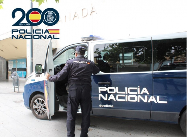 Agente de la policía nacional (POLICÍA NACIONAL) Agente de la policía nacional (POLICÍA NACIONAL)