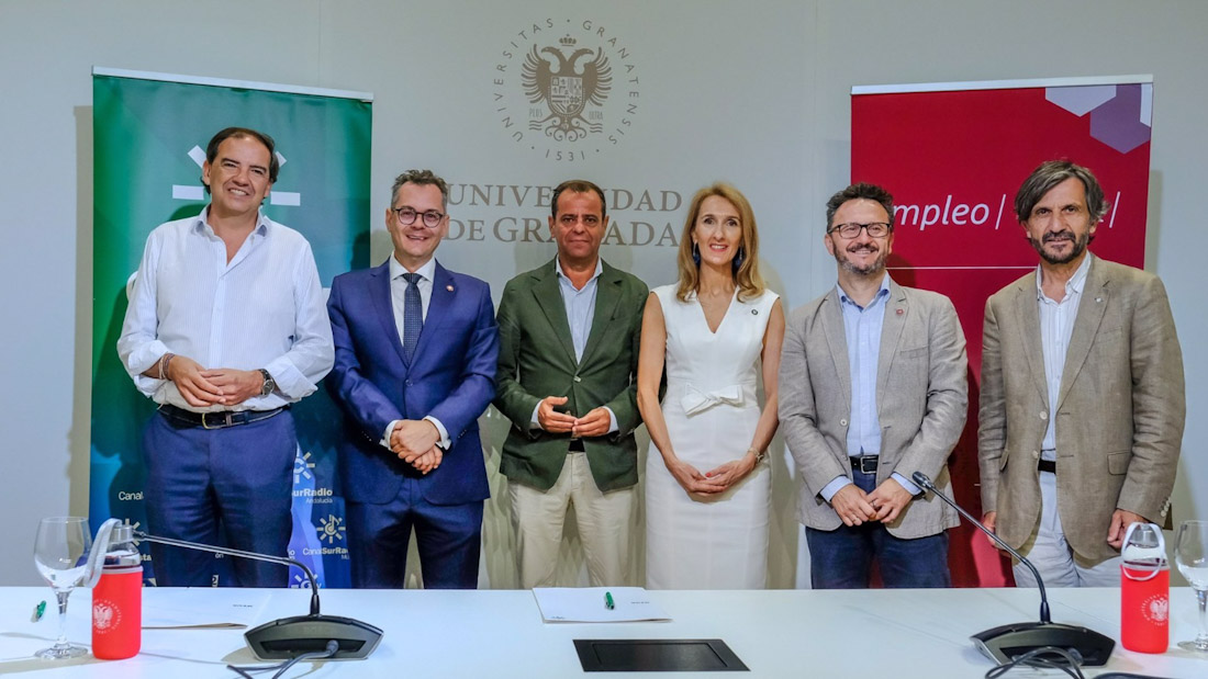 RTVA y UGR firman un acuerdo para la realización de prácticas de sus alumnos en medios y sedes de Canal Sur (UGR)