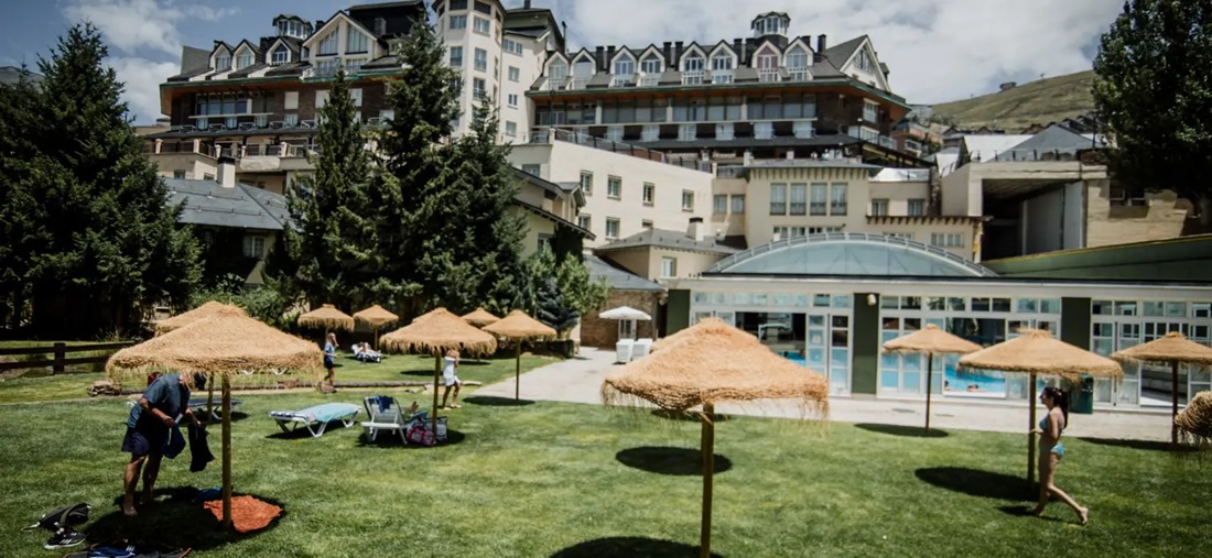 Sierra Nevada en verano (CETURSA)