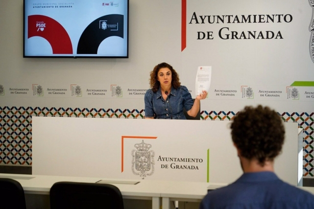 La concejala socialista en el Ayuntamiento de Granada Raquel Ruz (PSOE)