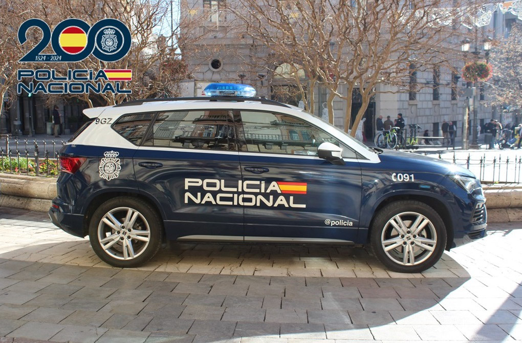 Vehículo policial (POLICÍA NACIONAL)