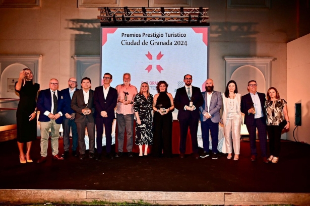 Entrega de los premios (AYTO. GRANADA)
