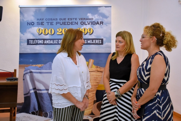 Presentación del teléfono andaluz de las mujeres (JUNTA)