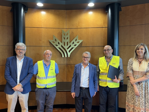 Firma del convenio (CAJA RURAL)