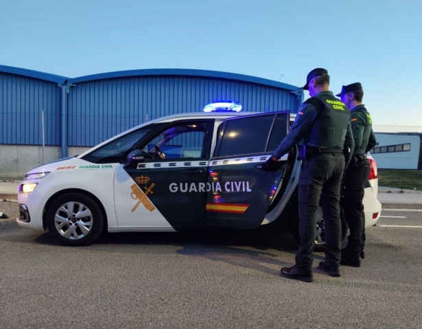 Imagen de archivo de una patrulla de la Guardia Civil (GUARDIA CIVIL) Imagen de archivo de una patrulla de la Guardia Civil (GUARDIA CIVIL)