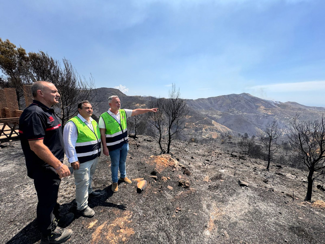 Visita al lugar del incendio (DIPGRA)