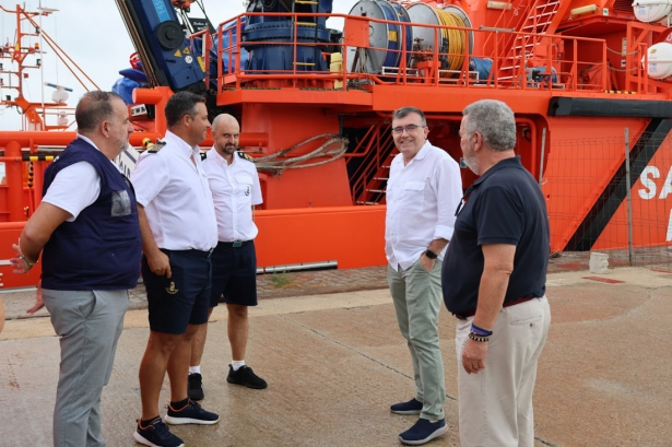 Visita al Puerto de Motril (PUERTO DE MOTRIL)