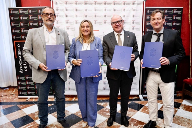 Firma del protocolo (AYTO. GRANADA)