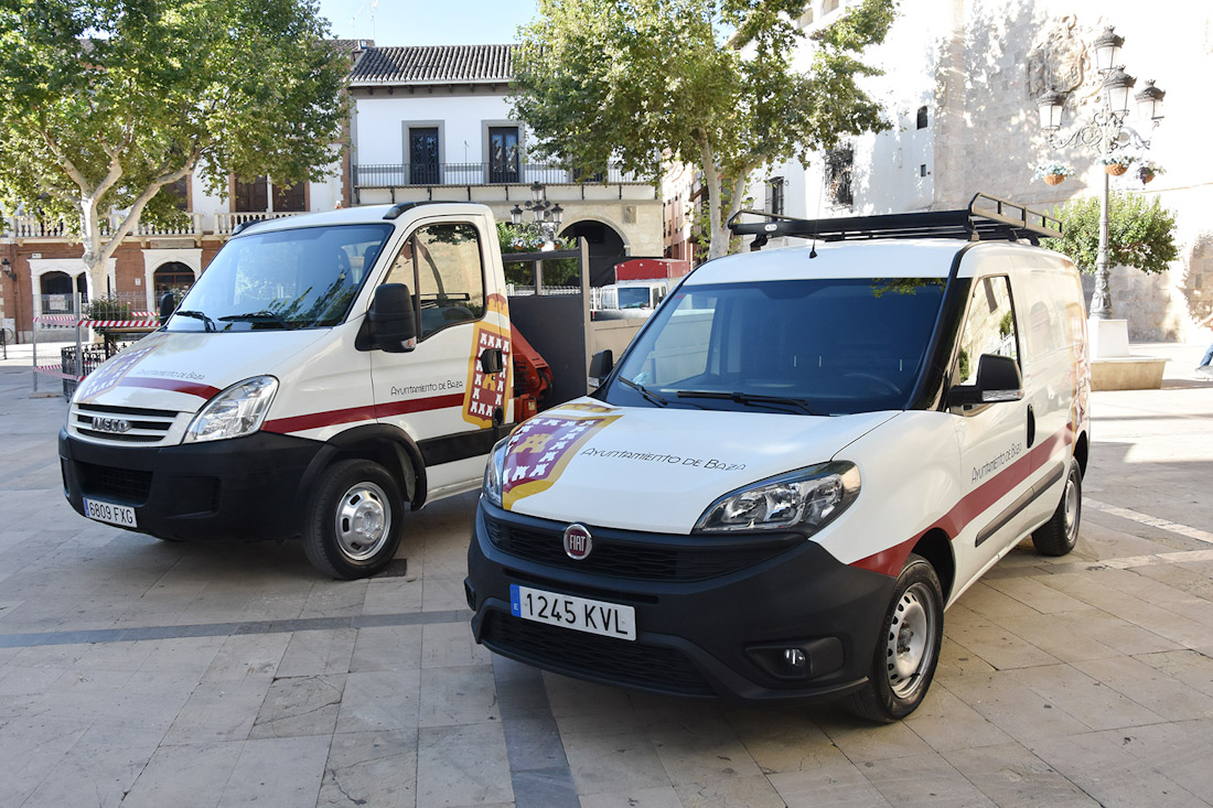 Nuevos vehículos adquiridos por el Ayuntamiento de Baza (AYTO. BAZA)