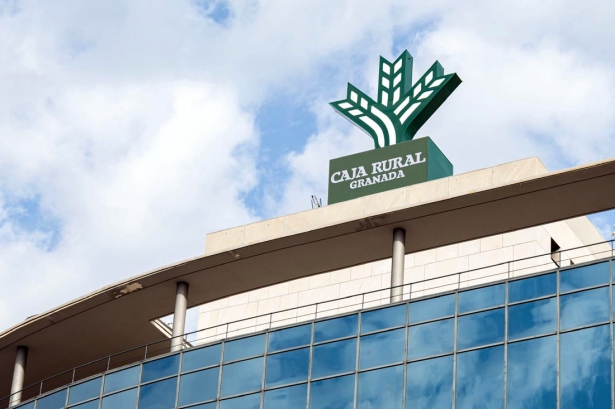 Caja Rural Granada ha sido la entidad que más volumen de avales ha tramitado en la provincia Caja Rural Granada ha sido la entidad que más volumen de avales ha tramitado en la provincia