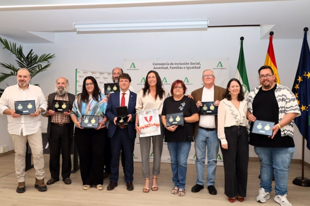 La consejera de Inclusión Social, Juventud, Familias e Igualdad, Loles López, en la recepción en mayo por el 25 aniversario de la Plataforma Andaluza del Voluntariado (JUNTA DE ANDALUCÍA)