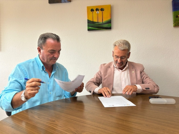 Firma del Convenio (DOWN GRANADA)