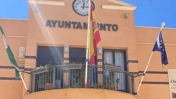 Fachada del Ayuntamiento de Diezma (AYTO. DIEZMA)