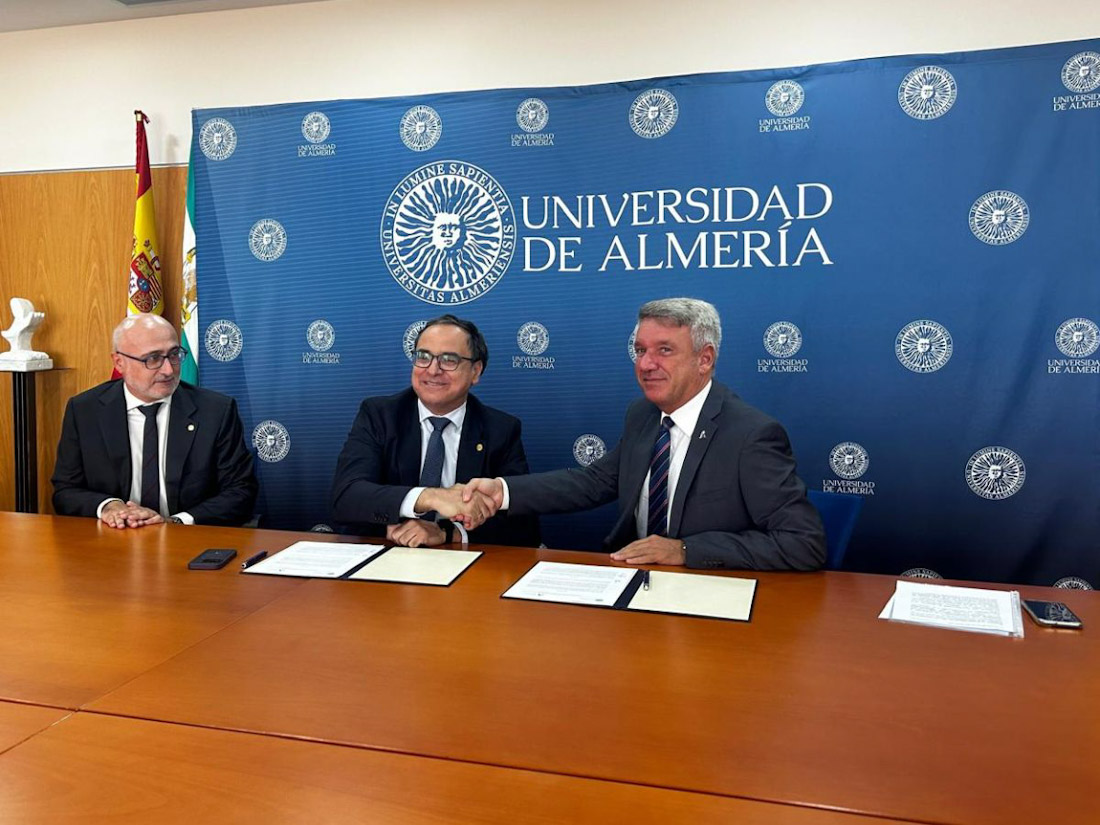 Firma del convenio (EASP)