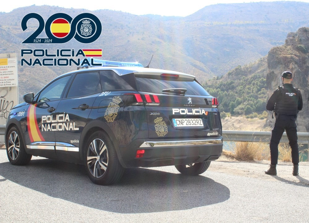 Vehículo denla Policía Nacional (POLICÍA NACIONAL)