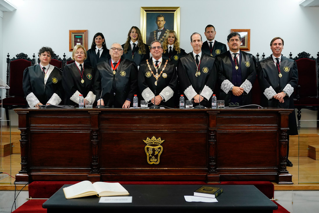 Toma de posesión de los nuevos letrados (ICAGR)